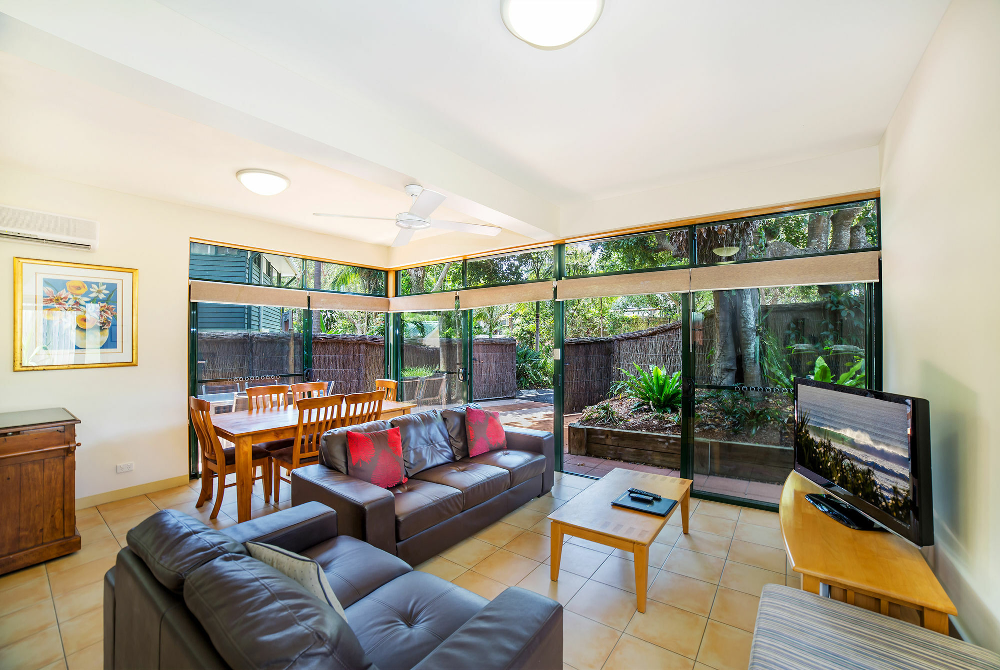 Aparthotel The Crest Byron Bay Esterno foto