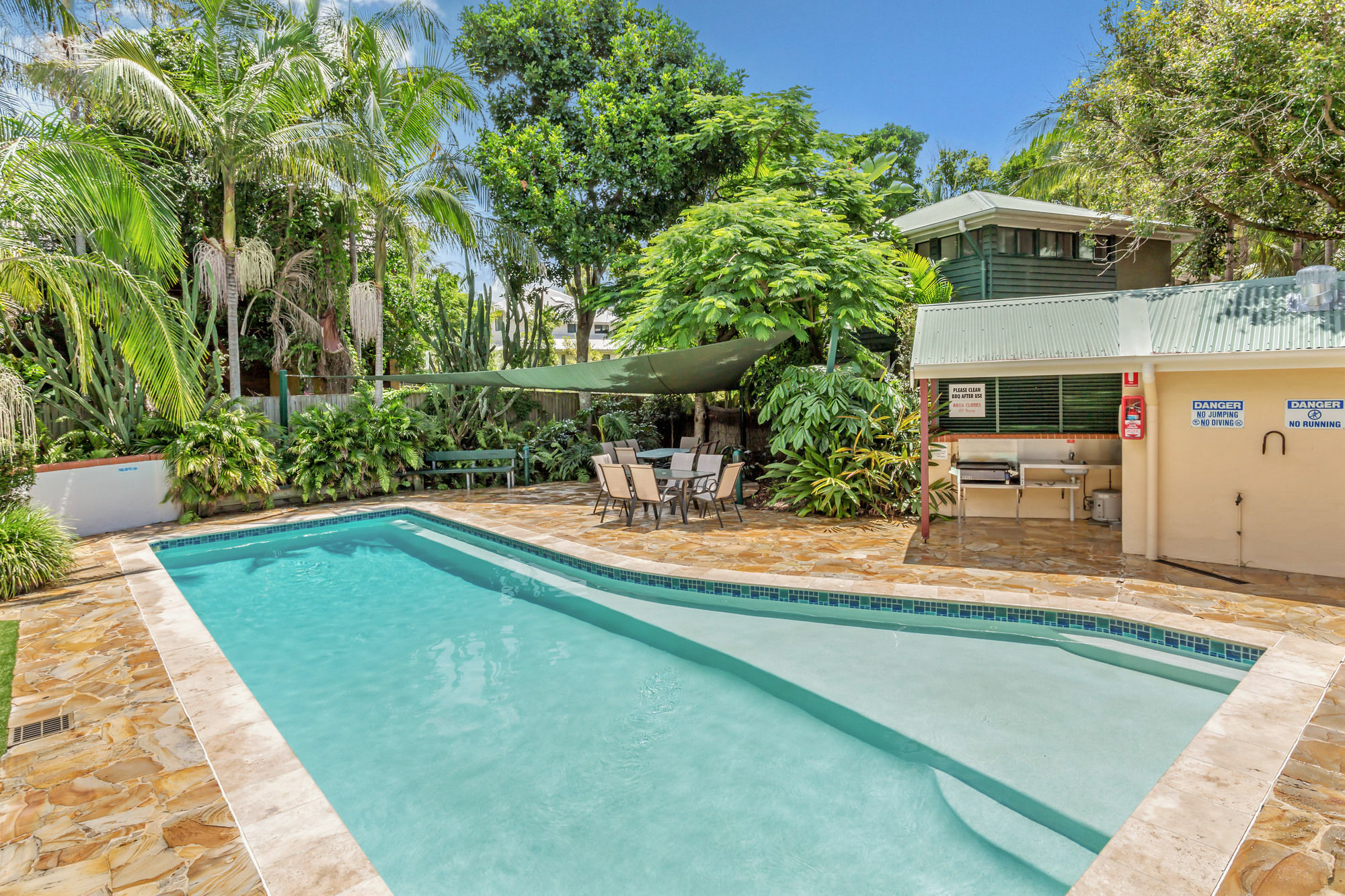 Aparthotel The Crest Byron Bay Esterno foto